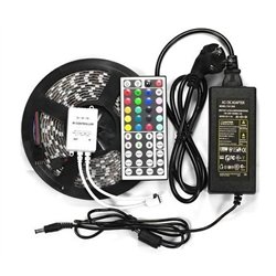 Bandă LED RGB 5050 completă de 5m